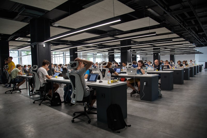 Orquestación de Agentes: Patrones de diseño para MAS